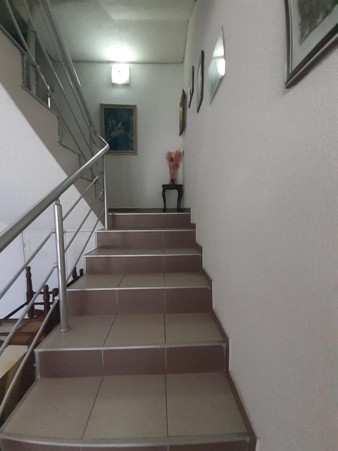Guest House Zarnovel Palace โอครีด ภายนอก รูปภาพ